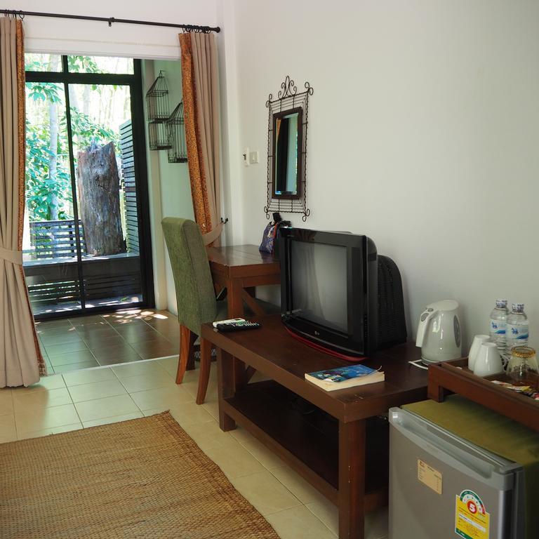 The Blue Sky Resort @ Ranong Buitenkant foto
