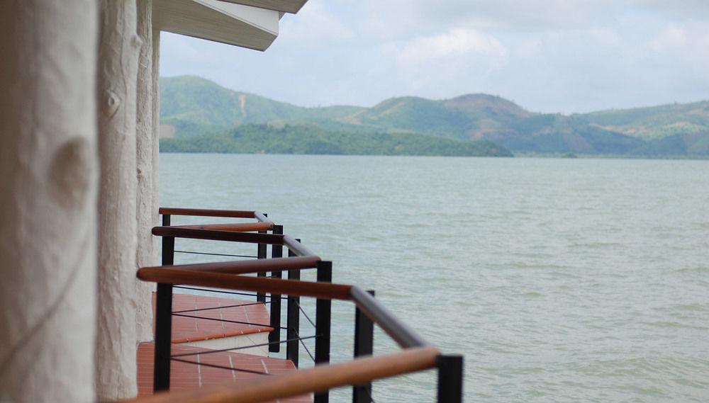 The Blue Sky Resort @ Ranong Buitenkant foto