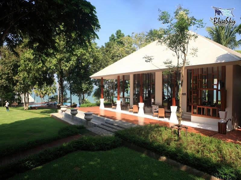 The Blue Sky Resort @ Ranong Buitenkant foto