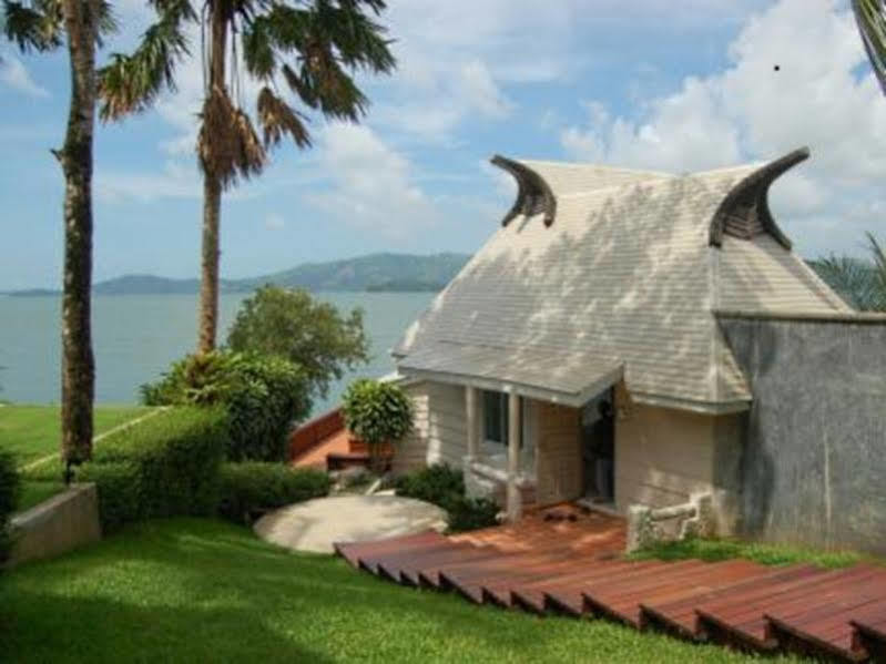 The Blue Sky Resort @ Ranong Buitenkant foto